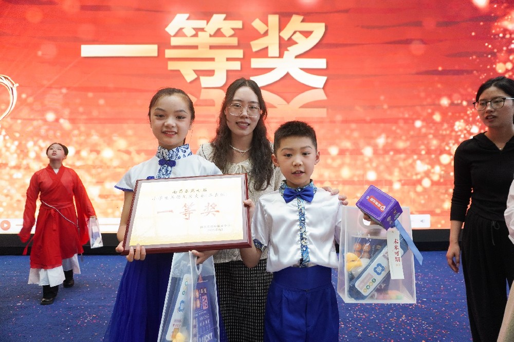 一等奖！看力迈学子如何用英语讲好江西故事！