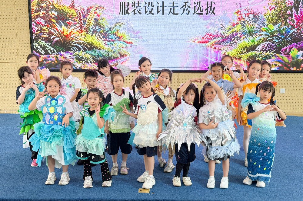 废纸变高定？这场环保时装秀太惊艳！