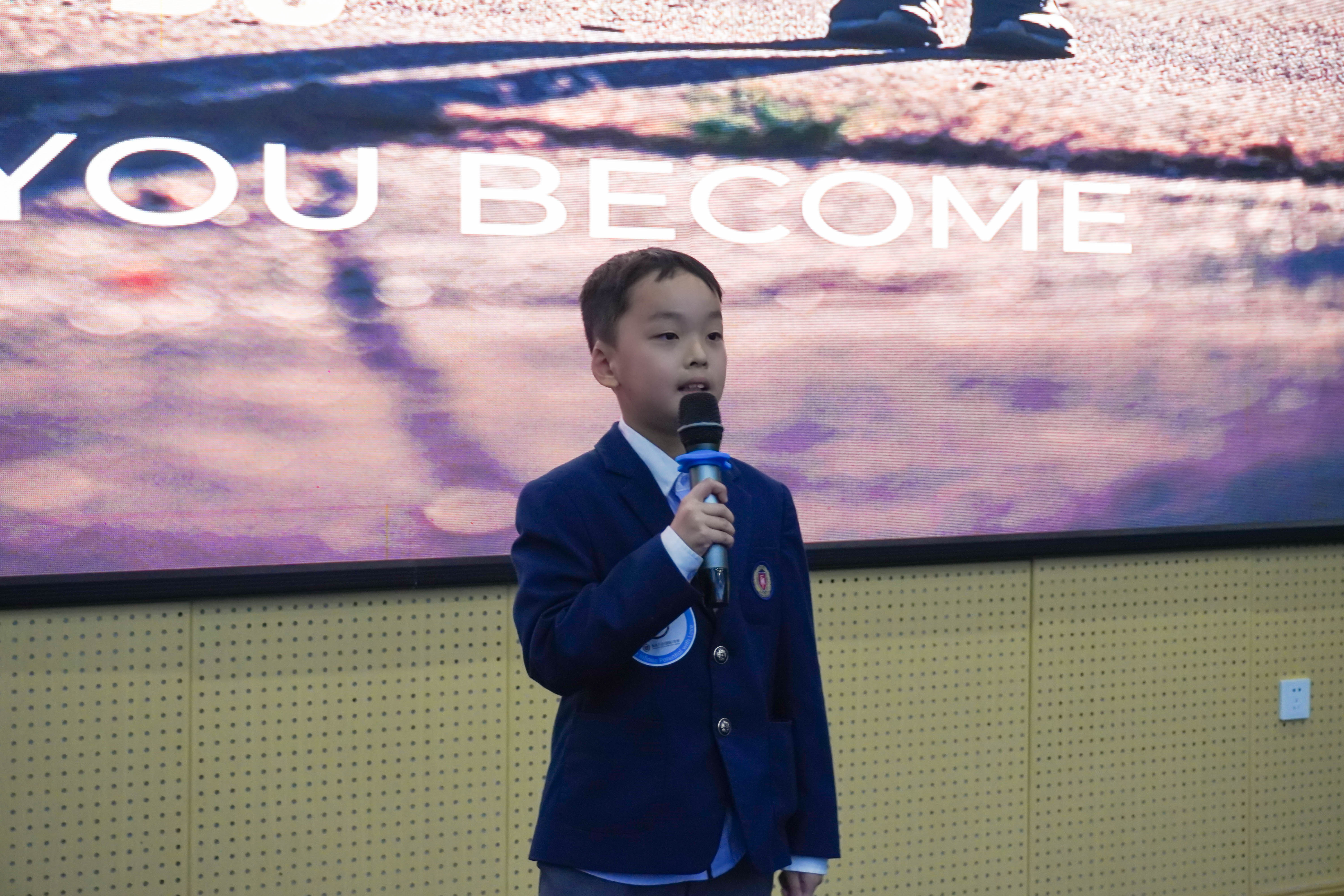 力迈中英文演讲大赛 | 唯有自律，方得自由